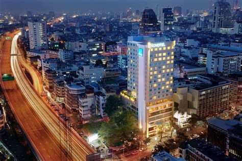 hotel novotel bangkok fenix silom.